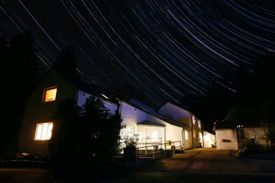 Night skies at Bird's Farm