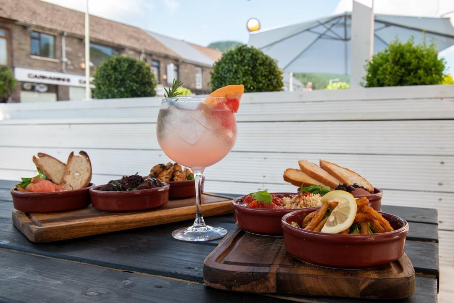 The Cardiff Arms Bistro - Food - Cocktails - Wood Fired Pizza-20