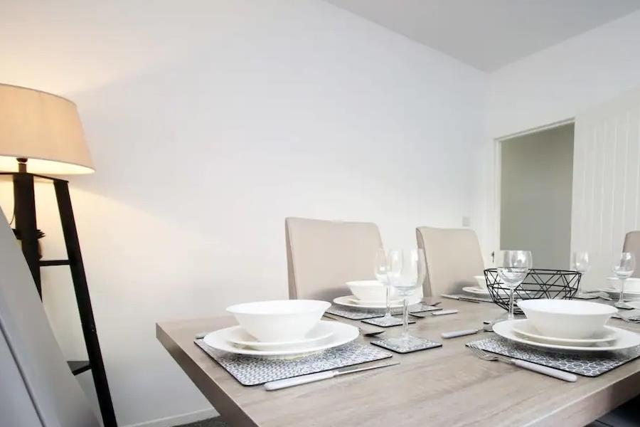 Dining at Herbert House