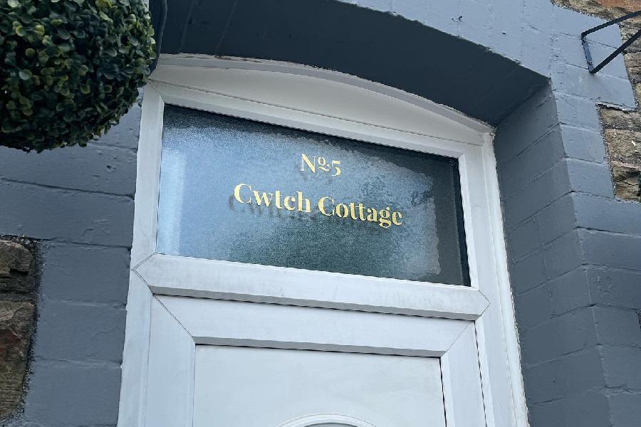 Welcome to Cwtch Cottage