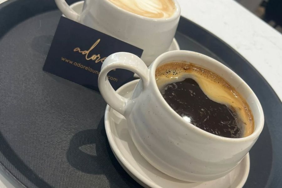 Adore Lounge in Mountain Ash