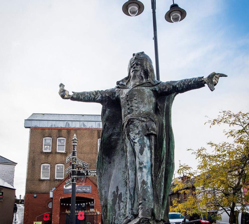 Dr William Price statue in Llantrisant