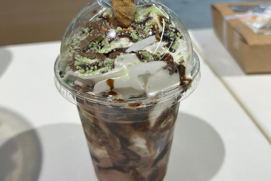 Doughnuts at Scoops