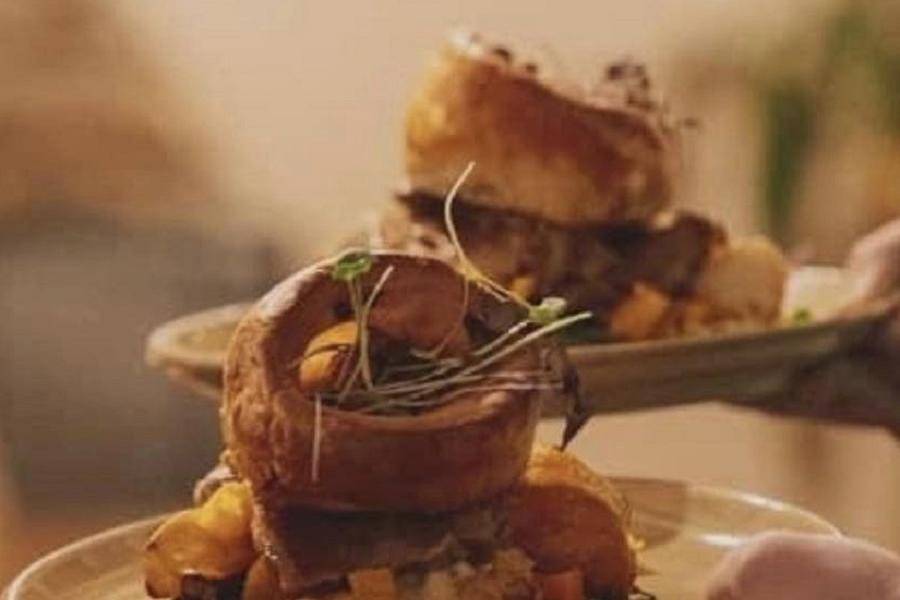 Award-winning roast dinners at The Bunch of Grapes