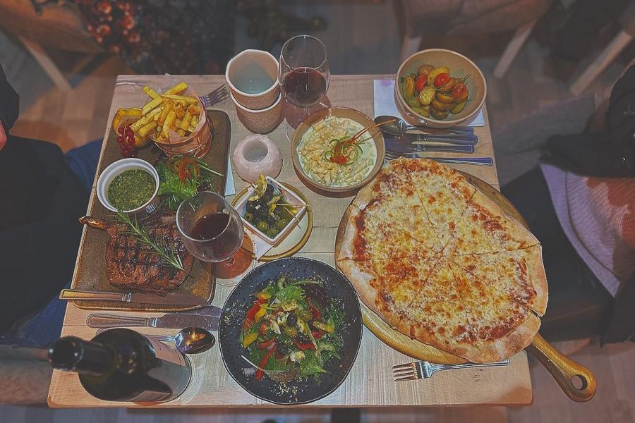 Beautiful Italian menu