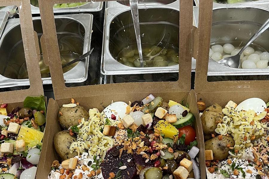 Salad boxes to go 