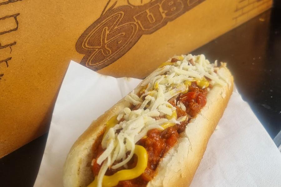 Hot dog at Busters